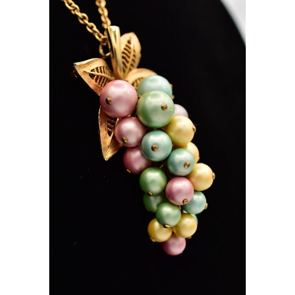 Vintage Grape Pendant Necklace Brushed Gold Multi-Color Cluster Vine Pastel BinK - Picture 5 of 12